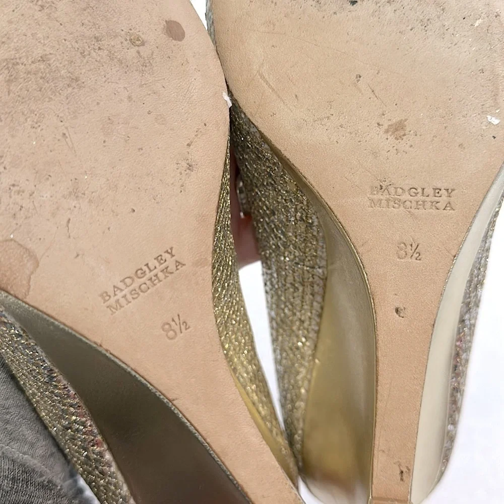 Badgley Mischka Awake Bridal Platino Glitter Pumps 8.5
